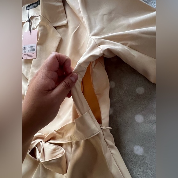 Missguided Romper Rap Belted Playsuit - Picture 2 of 7